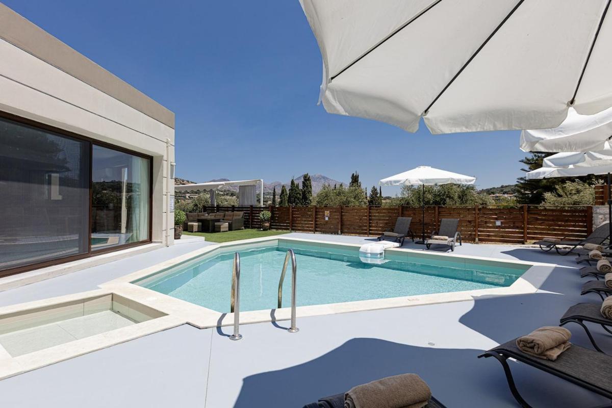 Villa Chnaris - Private Pool&Sauna Perama  Esterno foto